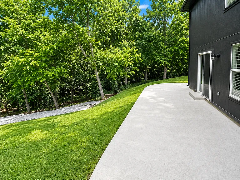 1705 Creekside Ave — Photo 25