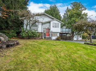 3924 Victoria Pl, Pt Coquitlam, BC V3B5M1