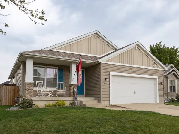 904 34th St SW, Bondurant, IA 50035