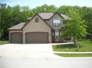 1027 N Old Mill Rd, Independence, MO 64056