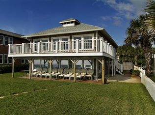 42 11th St, Atlantic Beach, FL 32233