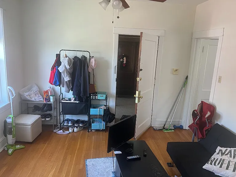 4846-52 W Hutchinson St #4850-6B — Photo 6