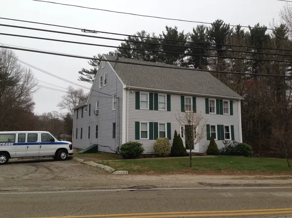 456 Mattakeesett St #3, Pembroke, MA 02359