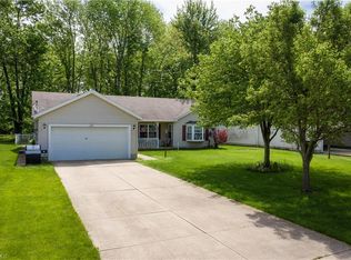 307 Root Rd, Lorain, OH 44052