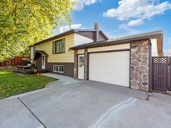 2111 Baltimore Ave, Hot Springs, SD 57747