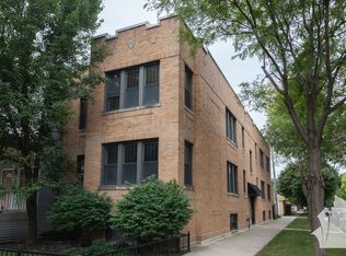 2636 W Wellington Ave, Chicago, IL