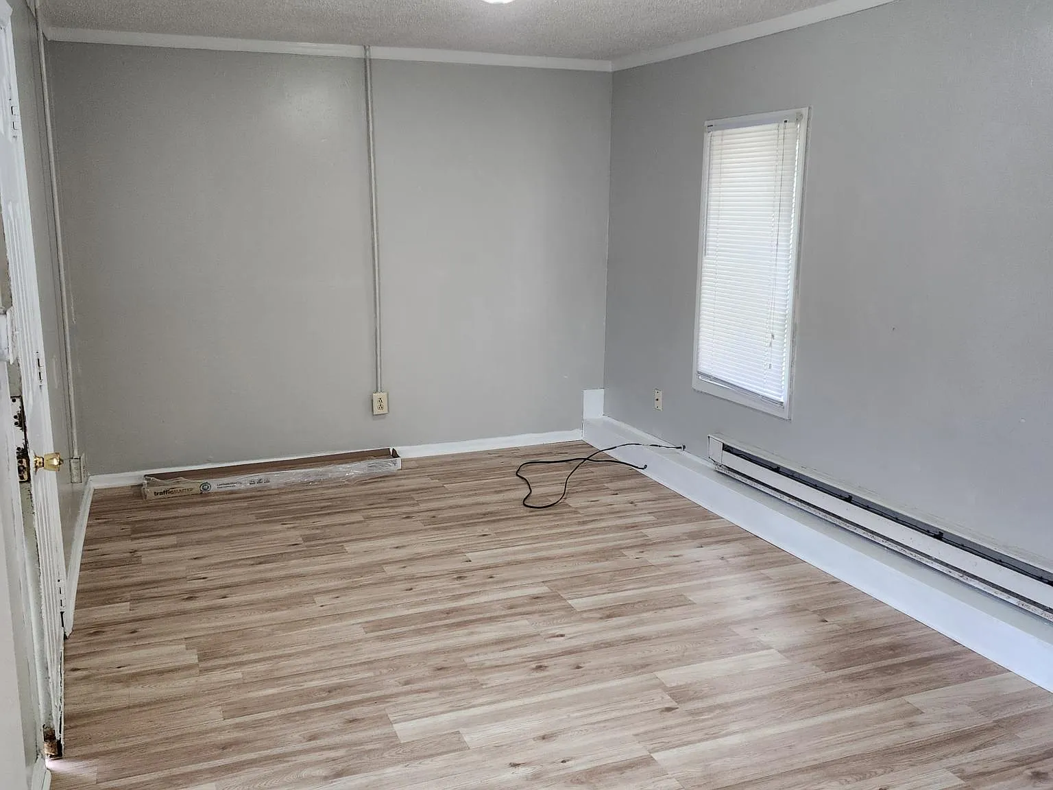 1 bed, 450 sqft, $795 — Photo 3