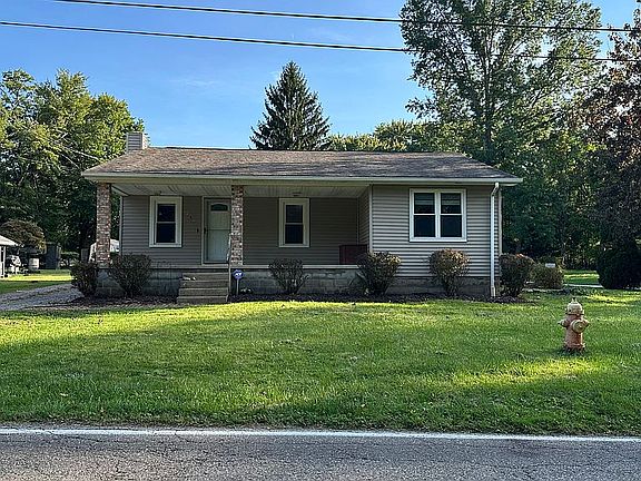 2nd image of 6645 Fairview Rd