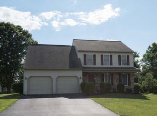 226 Browning Rd, Lancaster, PA 17602