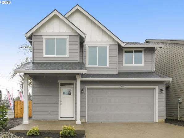 2555 Bourbon St, Forest Grove, OR 97116