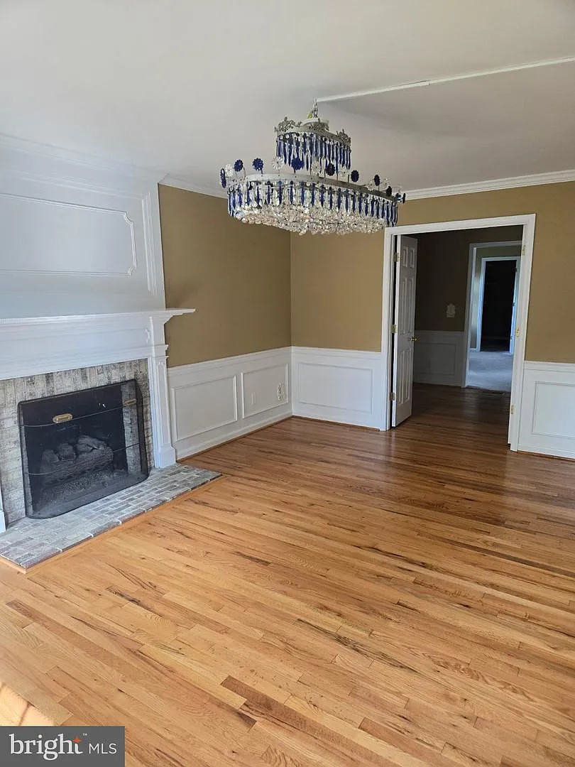 1 bed, 1.5 bath, 2711 sqft, $1,600 — Photo 2