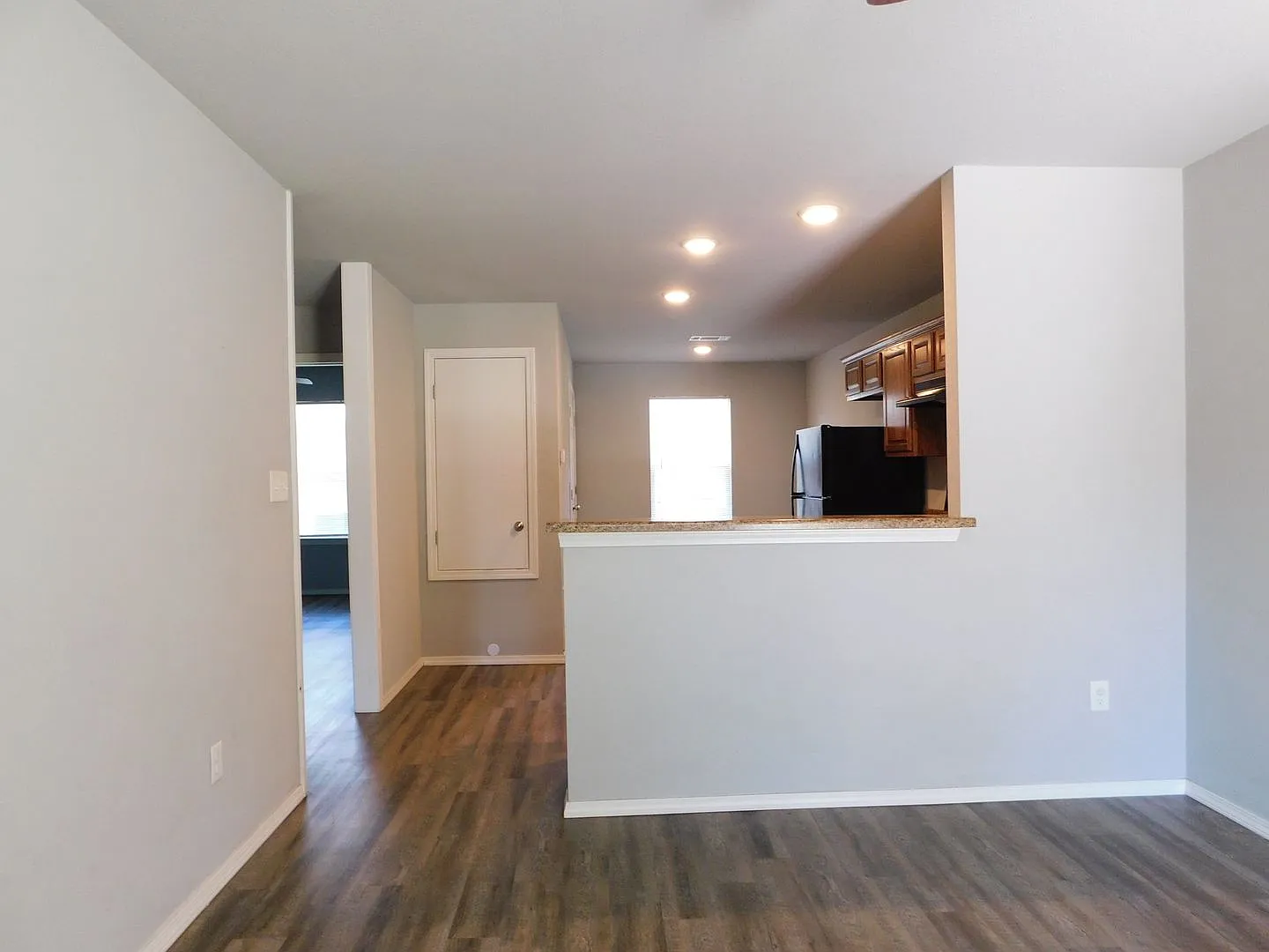 1218 Chestnut — Photo 3