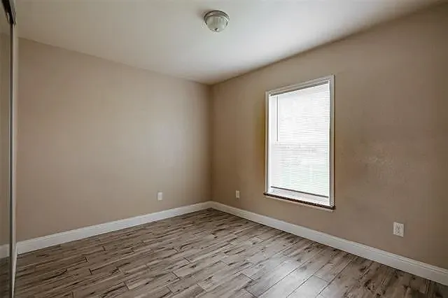 519 Joy Dr — Photo 6
