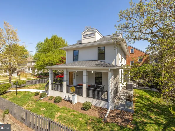 3009 17th St NE, Washington, DC 20018