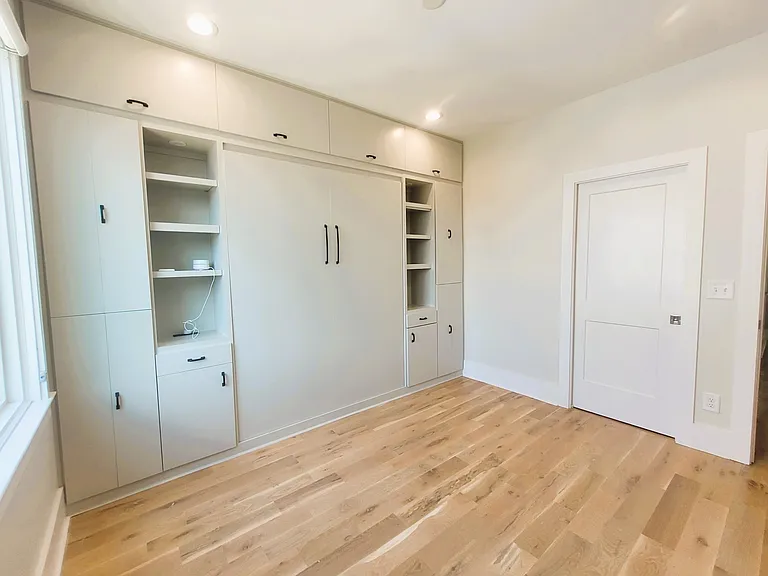 1213 10th Ave N #8 — Photo 30