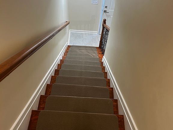 4th image of 1906 Patterson Cir #1906
