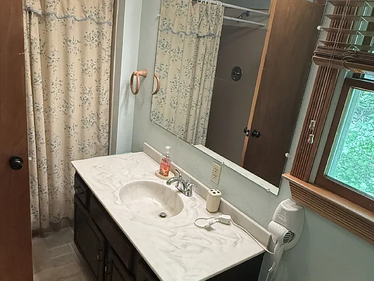 606 Chambers Cove Rd — Photo 12