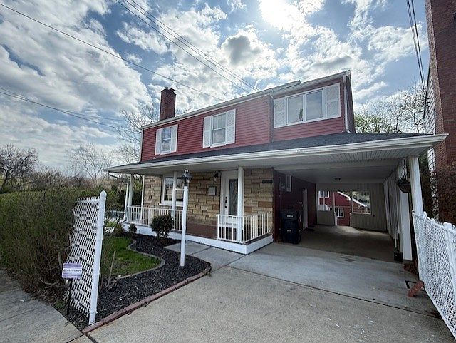 1st image of 1911 McLean St