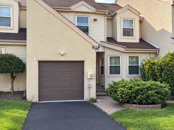 231 Sycamore Cir, Langhorne, PA 19053