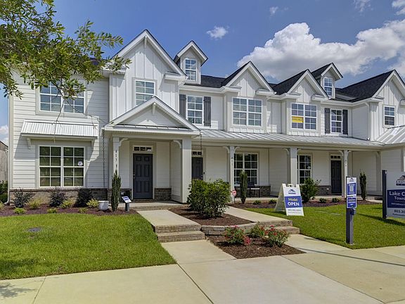 These photos are representative of this floor plan, but all options may not be available in every co