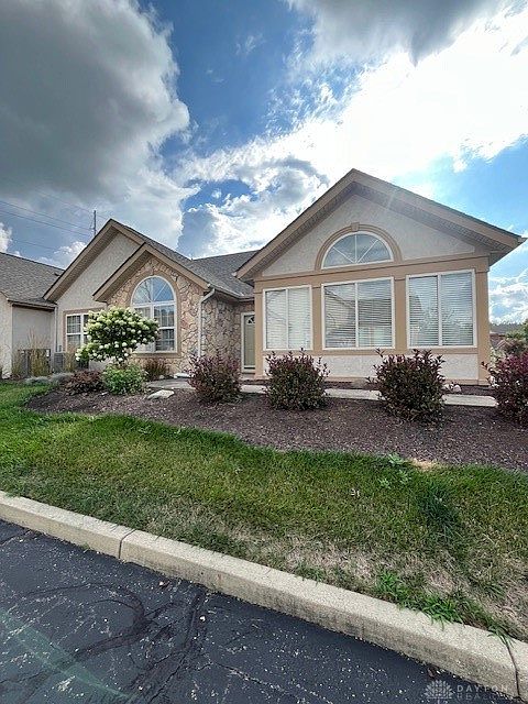 1st image of 458 Birkdale Village Dr