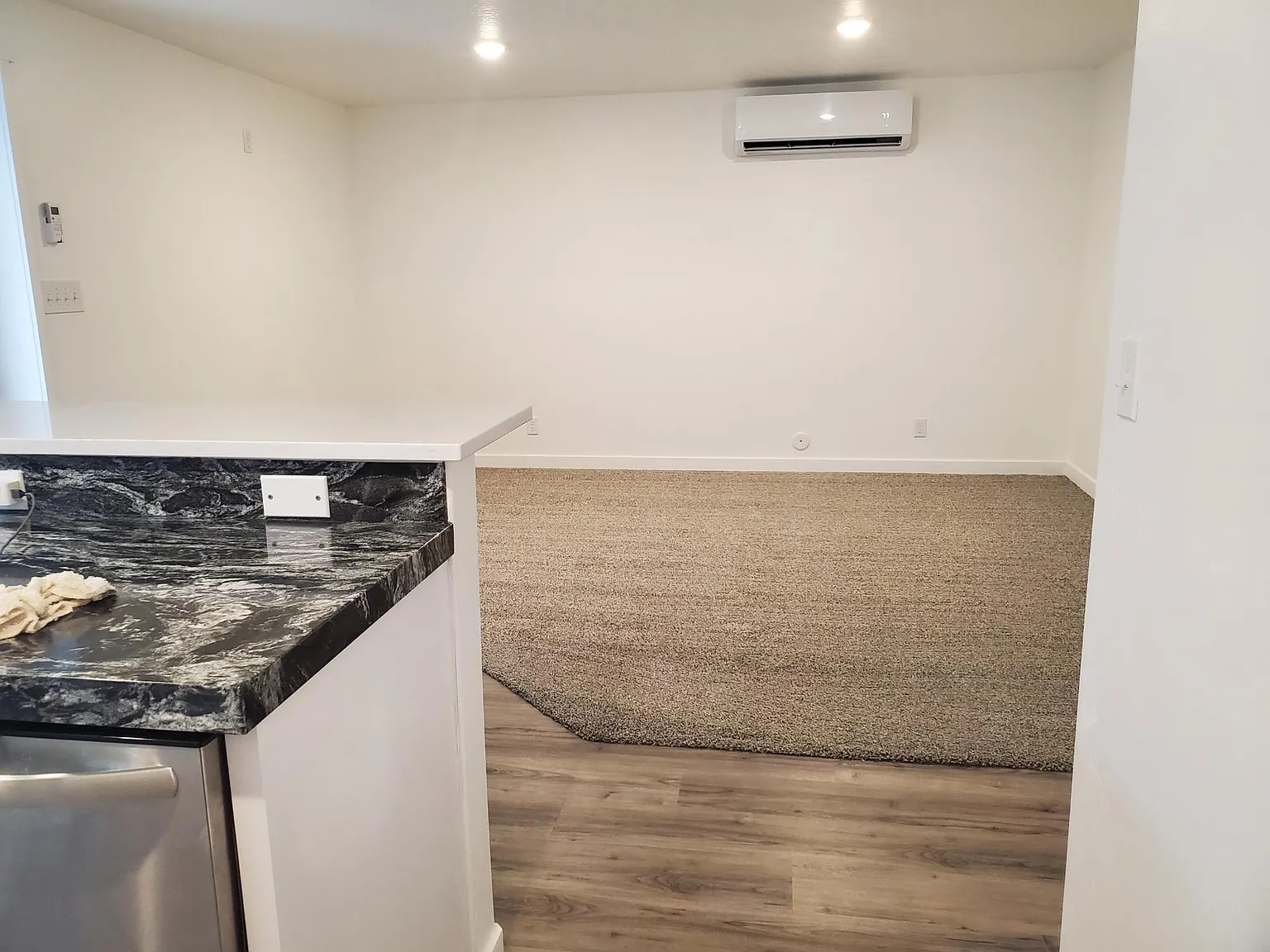 1 bed, 800 sqft, $1,200 — Photo 4