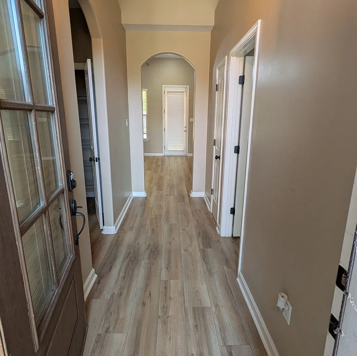 Charming 3BR/2BA Single Family Home in Memphis - $2250/mo — Photo 4