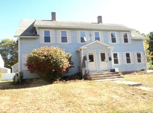 17 8th St, Plainfield, CT 06374