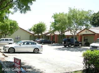 1300 Wiley St APT 2, Hollywood, FL 33019