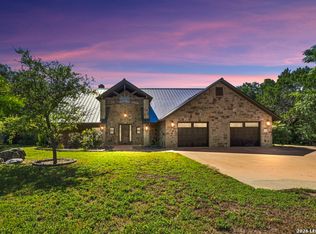 6454 N Us Highway 83, Leakey, TX 78873