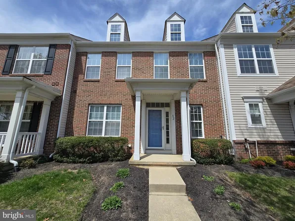 32 Milford Cir, Voorhees, NJ 08043