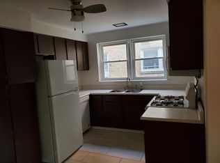 2650 W Gregory St APT 1E, Chicago, IL 60625