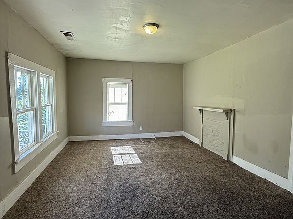 2nd image of 109 59th St