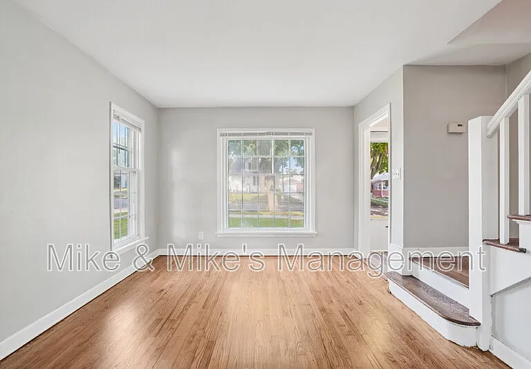 3860 S Brust Ave — Photo 10