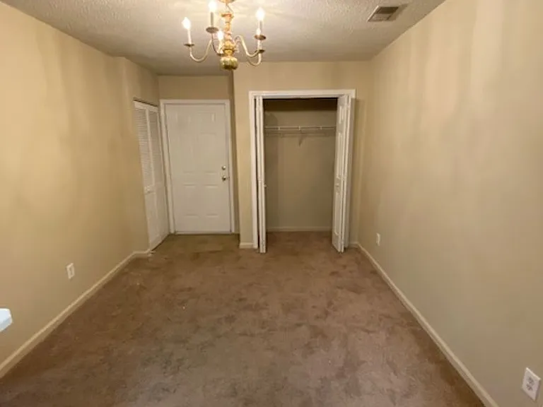 Deerwood Place Apartments - 2 bdrm / 2 bath — Photo 3