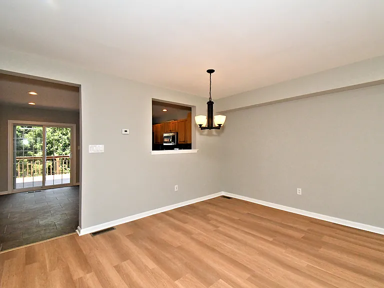 18 Norsham Way #1 — Photo 19