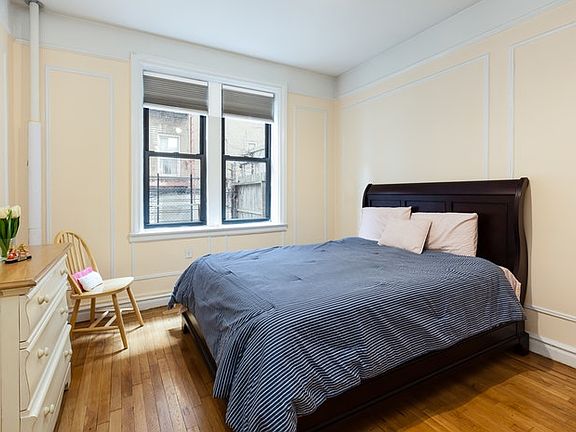 4th image of 166 E 92nd St APT 1G
