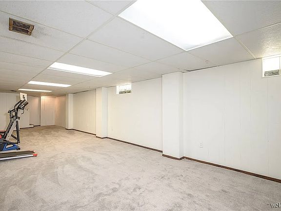 3rd image of 65 E Bellisle Dr #2