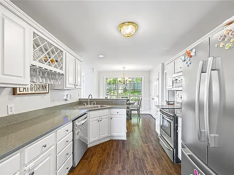 115 Stonewall Dr — Photo 20