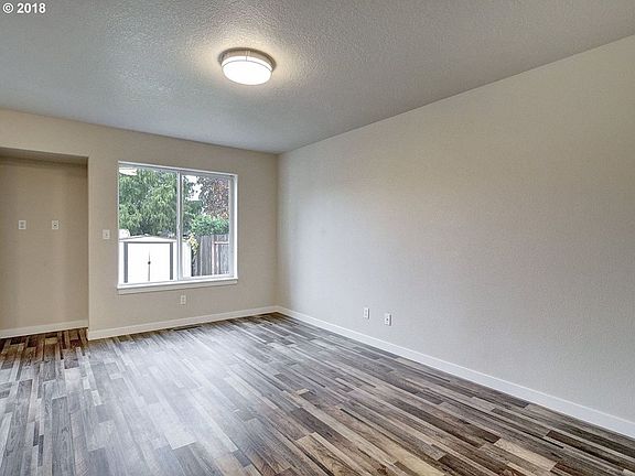 2nd image of 10445 NW 313th Ave