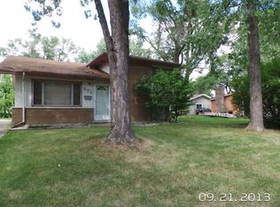 571 Yorktown Rd, Chicago Heights, IL 60411