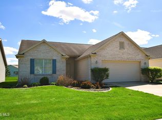 6945 Southpine Ct, Maumee, OH 43537