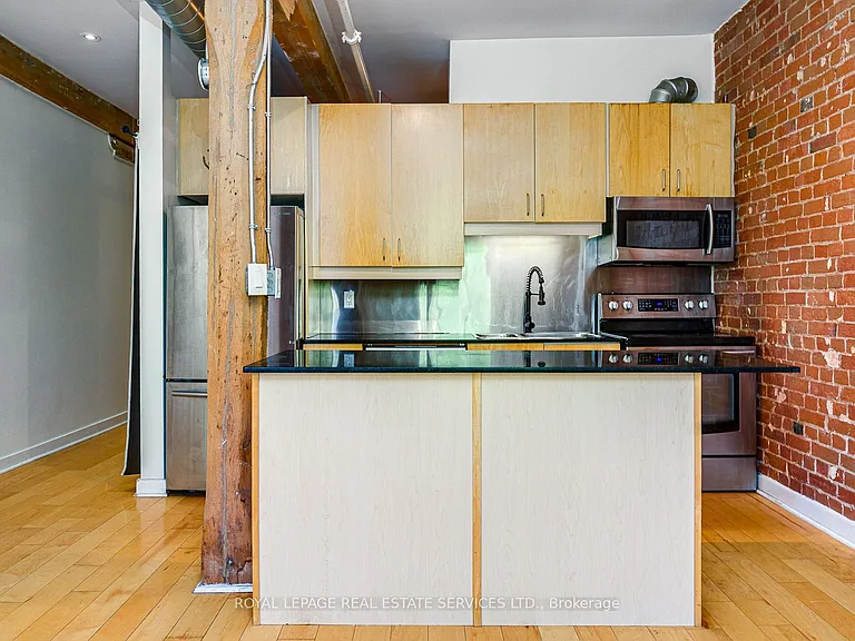 81A Front St E #210 — Photo 7