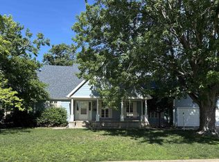 608 N Bismark Ave, Ellinwood, KS 67526
