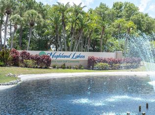 2846 Highlands Blvd APT D, Palm Harbor, FL 34684