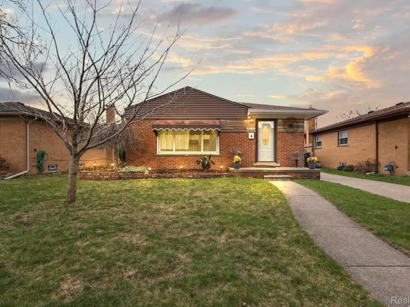 4010 Merrick St, Dearborn Heights, MI 48125