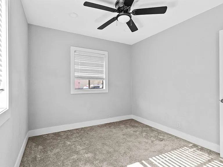 7137 Greeley St #4 — Photo 23