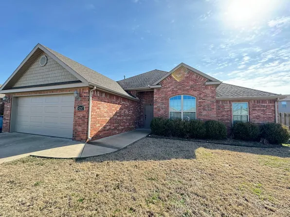 4207 SW Limestone Ave, Bentonville, AR 72712
