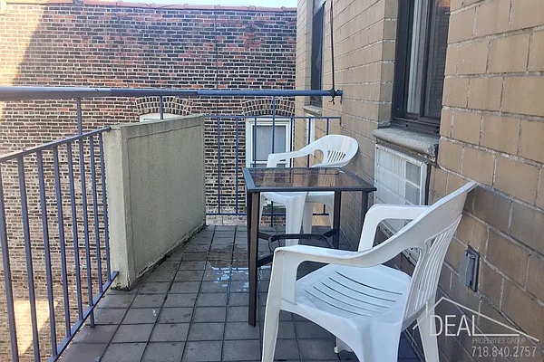 Rented by Ideal Properties Group | media 9