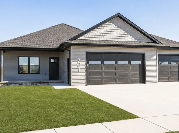 701 Hickory St, Janesville, IA 50647